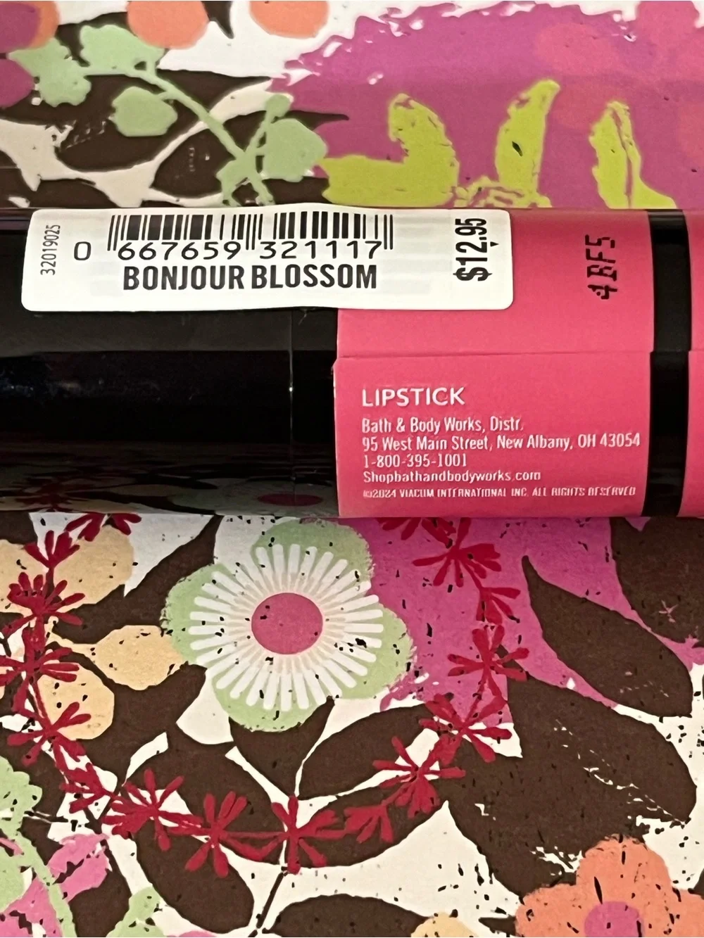 Bath & Body Works Emily in Paris Pink Lipstick - Bonjour Blossom